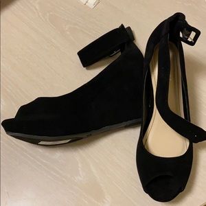 Suede high wedges shoes